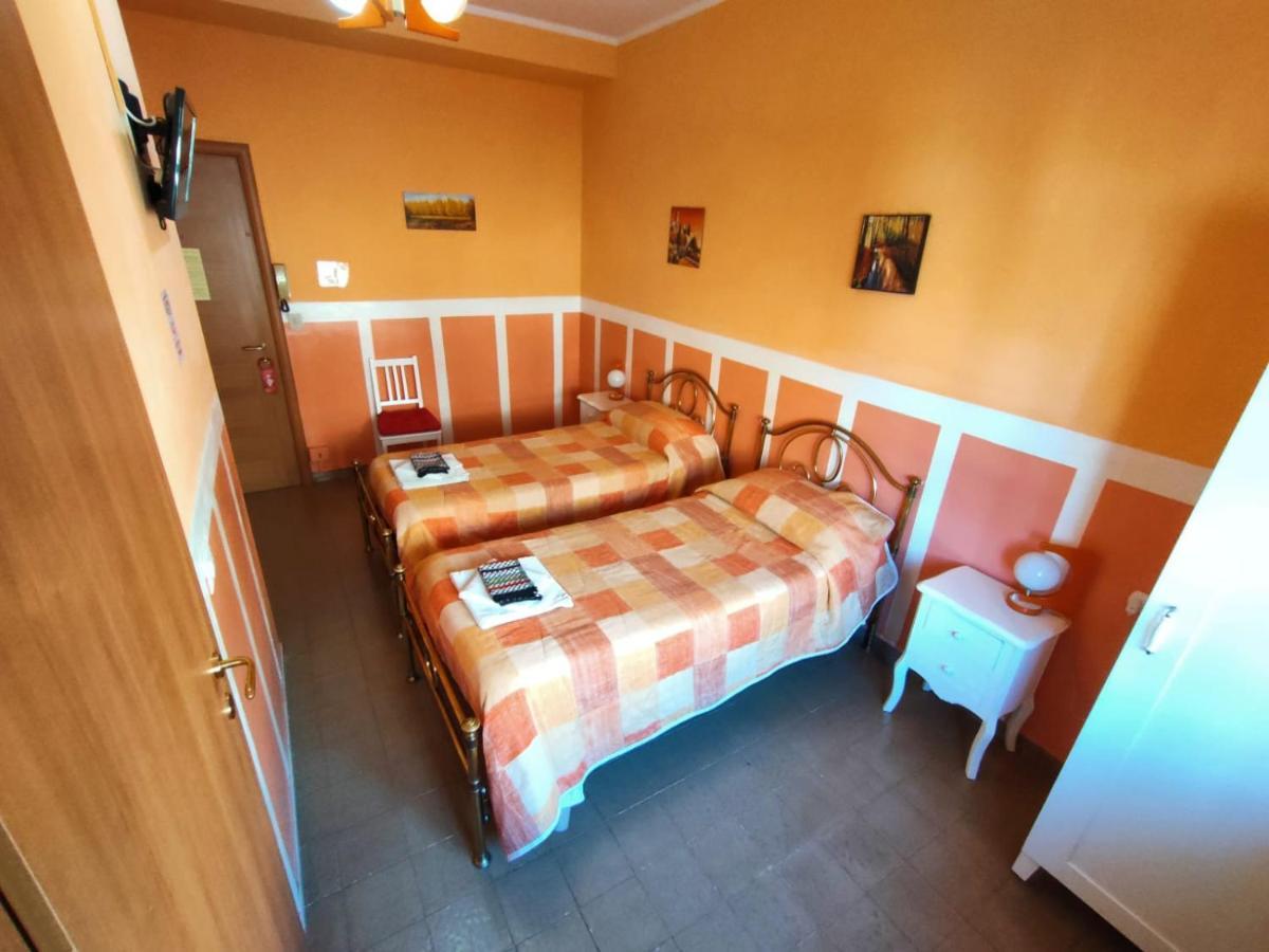 Hotel Serenella Turin Exteriör bild